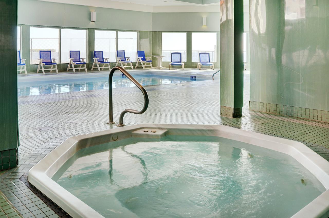 Lakeview Gimli Resort Bagian luar foto